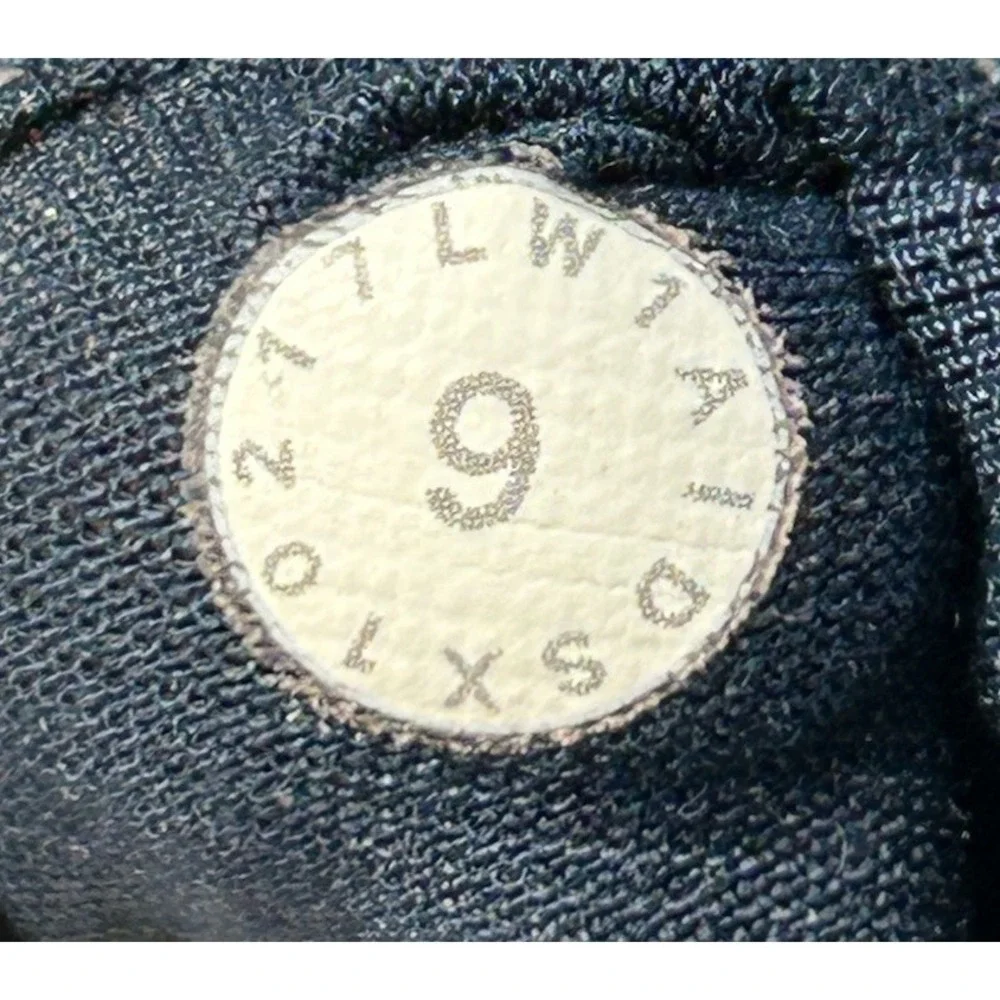 Lululemon Twist Around Tank Light Support‎ Size 6 Mesh Blue W1AIDS